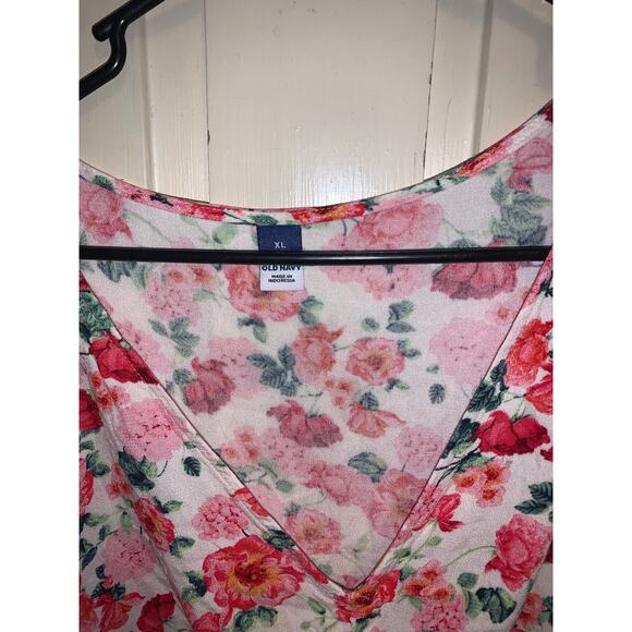 Old Navy Floral Short Sleeve Top - Pink and Red - Picture 2 of 4